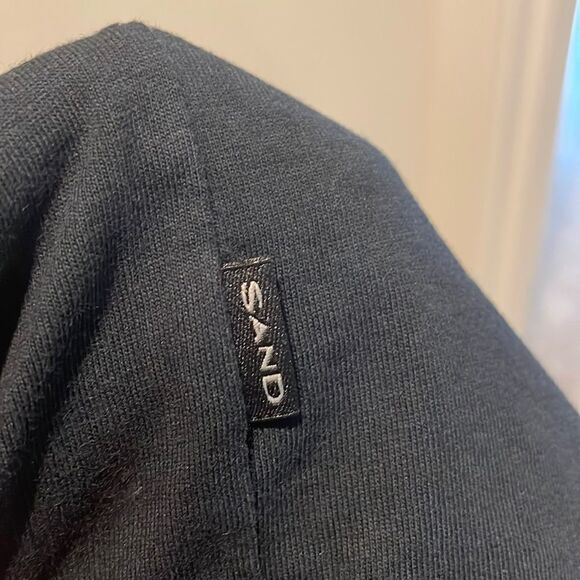 Sand black t-shirt with star size XL - Picture 5 of 8